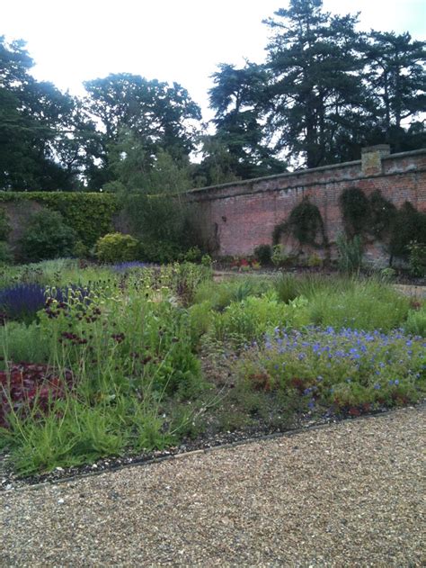 Holkham Hall walled gardens | Wall garden, Garden design, Gorgeous gardens