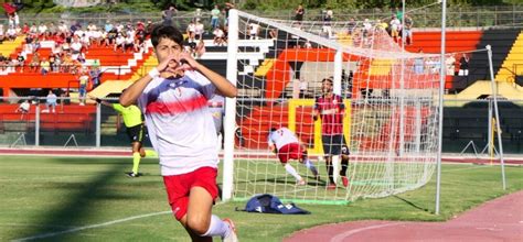 Coppa Italia Serie D L Angri Supera La Nocerina Ai Rigori Il