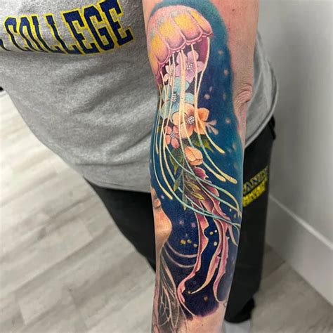 95 Astonishing Jellyfish Tattoo Ideas To Look Into Today