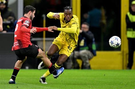 Fußball heute live Borussia Dortmund gegen PSV Eindhoven im Stream