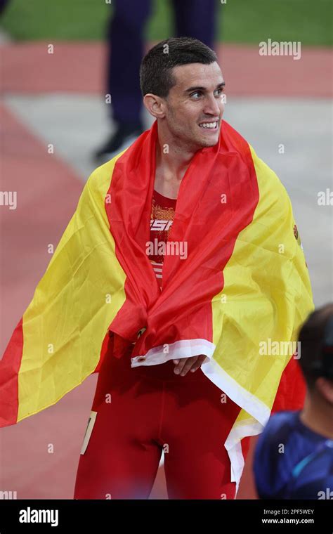 Mariano GARCÍA celebrating after winning the Gold Medal at the European