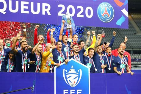 Les Images Du Psg Ce Vendredi Célébration De La Coupe De France