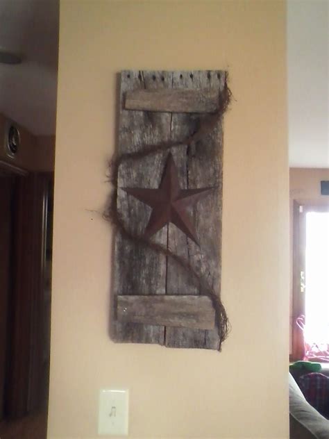 Pin By Leah S Rustic Decor On Things Ive Made Primitive Wood Crafts