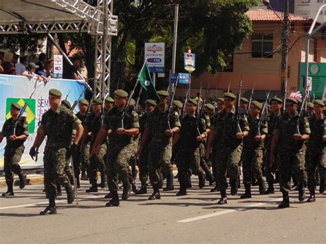 G Desfile C Vico Acompanhado Por Tr S Mil Pessoas Em Natal Diz Pm