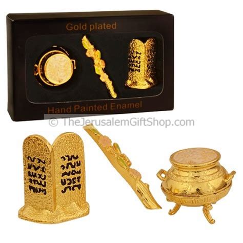 Contents of The Ark of the Covenant - Holy Land Christian Gifts