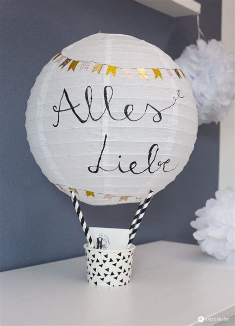 DIY Geschenkidee zur Hochzeit Heißluftballon Geldgeschenk basteln