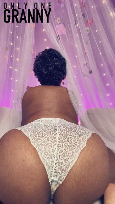 Onlyonerhonda Granny Vibs Porn Pic