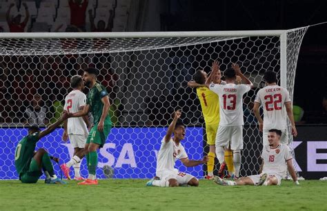 【w杯アジア最終予選】日本の同組2位争い 史上まれにみる大混戦がネットで反響「面白すぎる」（スポニチ） 毎日新聞