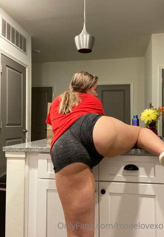 Roseelovexo Roselavee Nude Leaks OnlyFans Leaked Models The