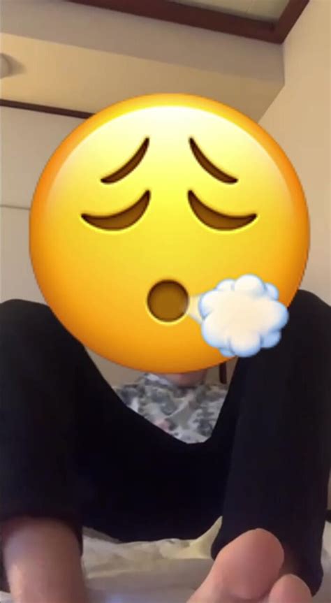 Hot Blonde Feet ThisVid