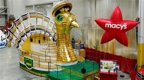 Macy's Parade Floats 2024 - Eliza Hermina