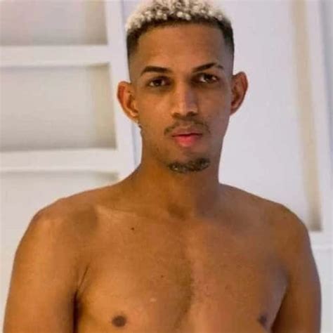 Jakee S First Gay Experience With Loan S Thick Black Cock Amateur Porn Feat Jakee Tittan