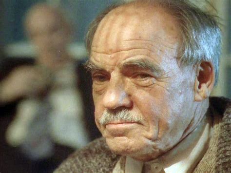 Muzhchina dlya molodoy zhenshchiny (1996)