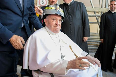 Papa Francesco All Aquila Per La Perdonanza L Incoraggiamento In