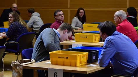 Leden Duitse Spd Stemmen Voor Coalitie Met Merkel Buitenland Nunl