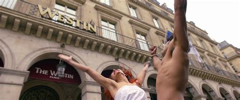 Auscaps Ranveer Singh Nude In Befikre