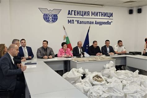 402 кг хероин, скрит в матраци, е заловен на "Капитан Андреево ...