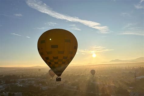 Hei Luftballonflug Zur Verf Gung Gestellt Von Balloon S Paradise