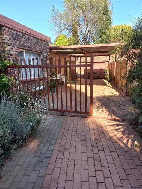 Waverley Pretoria Property Property And Houses To Rent In Waverley