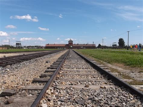 AUSCHWITZ GUÍA y los mejores CONSEJOS para tu visita