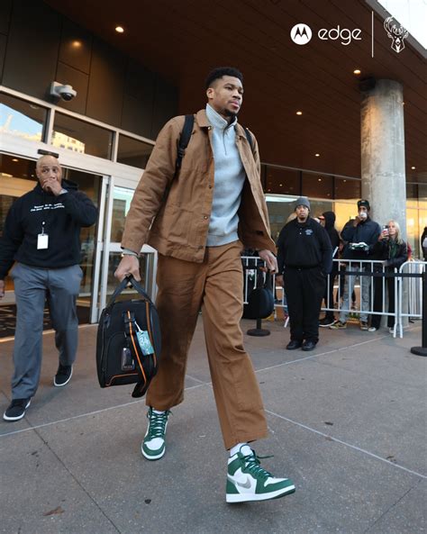 Milwaukee Bucks On Twitter Gorge Green Giannis Motorolaus