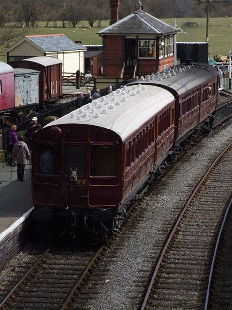 Gwr Steam Railmotor 93 And Trailer 92 At Carrog 1 20042013