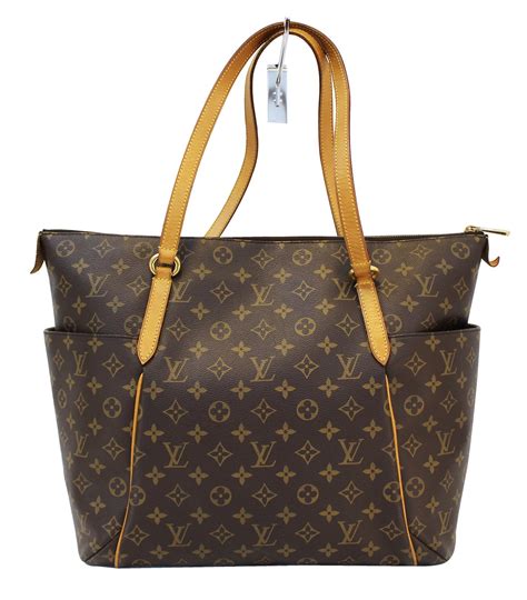 Authentic Bag Louis Vuitton Iucn Water