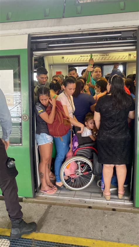 Usu Rios Relatam Atrasos E Superlota O Na Linha Sul Do Metrofor