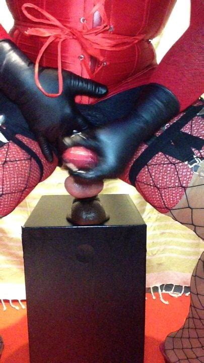 SISSY BITCH FUCKING BIG DILDO CONDOM BLACK ASSHOLE SLUT XHamster