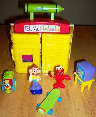 ELMO'S WORLD Talking Playset w/ Original Box Mr. Noodle Elmo & More! *EUC* | #371844923