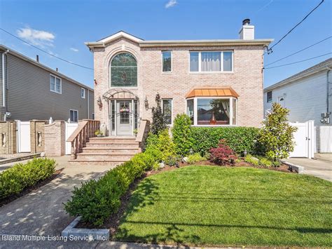 Manhattan St Staten Island Ny Zillow