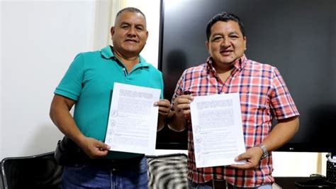 Gore Firma Convenios Para Ejecutar Terminal Terrestre Y Canal De Riego