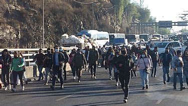 Transportistas Bloquean Avenidas Exigen Aumento De Tarifas Cdmx