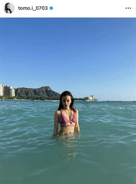 画像・写真 板野友美、ビキニ姿に「そんな見せて大丈夫」「ダイエットすごい」と反響 お揃い水着の親子2ショット公開1534