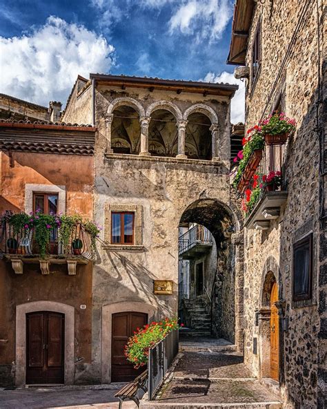 Scanno Uno Dei Borghi Pi Belli Ditalia Abruzzo Italia