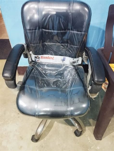 Rexine Medium Back Revolving Office Chair Black At Rs In Patna