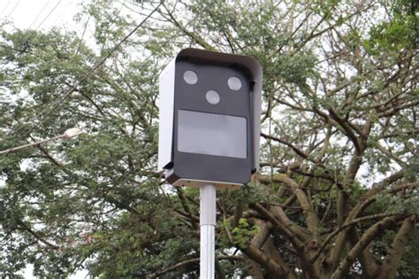 Redutores De Velocidade C Meras Ser O Instalados Em Frente De Nove