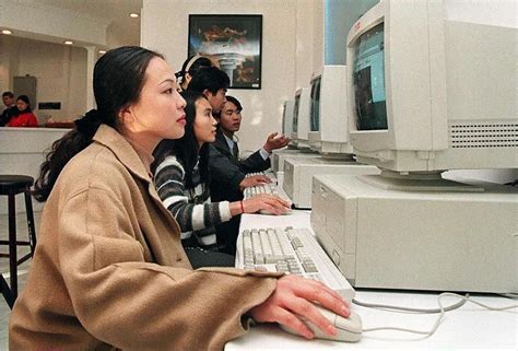 Net Nostalgia Remembering Chinas Internet Cafes The World Of Chinese