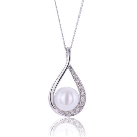 9ct White Gold Pearl And Diamond 004ct Drop Pendant