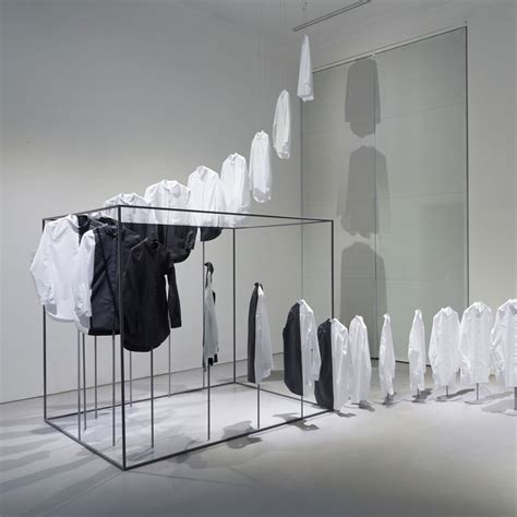 Clothing Label or Arts Patron? With COS, It Can Be Hard to Tell – SURFACE