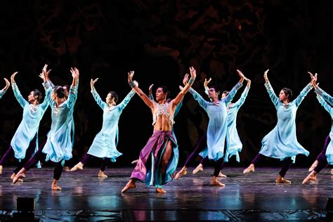 Ballet Manilas ‘deux Celebrates Classical And Contemporary Dance