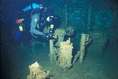 Deepscape Photography Shipwrecks In Bikini Atoll Saratoga Nagato Lamson Anderson