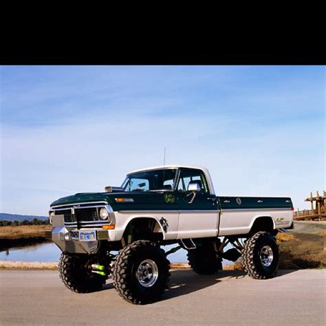 Pin By Kimberly Johnson On Trucks Classic Ford Trucks Big Ford