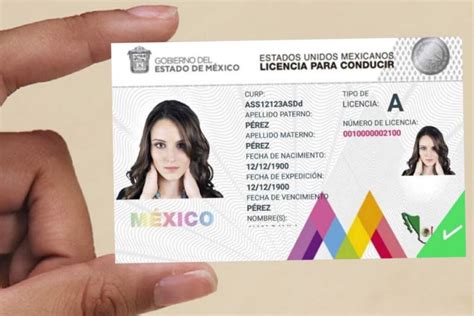 Cómo obtener una licencia de conductor de autobús en México