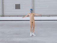 Naked Céline Fuhrer in Apnée