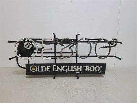 Olde English 800 Neon Sign W Yoder Auction