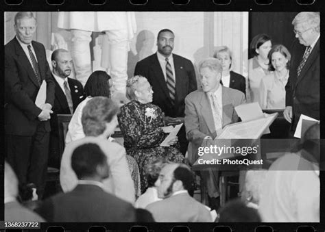 2,798 Congressional Gold Medal Photos & High Res Pictures - Getty Images