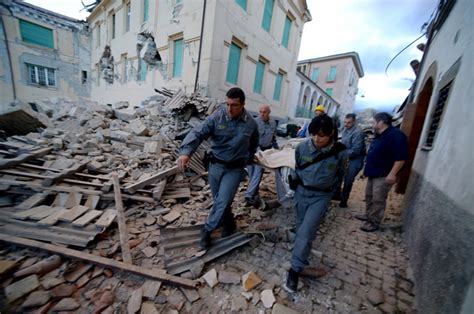 Le Ultime Notizie Sul Terremoto Nellitalia Centrale Internazionale