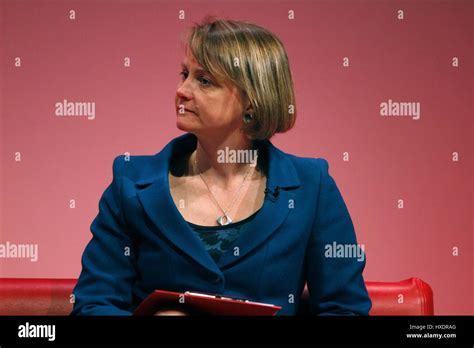 Yvette cooper labour mp hi-res stock photography and images - Alamy