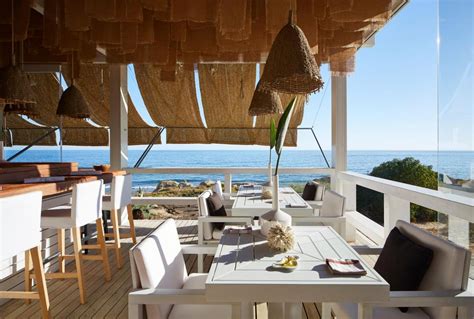 O Novo Bar De Praia Algarvio Um Luxo Beira Mar